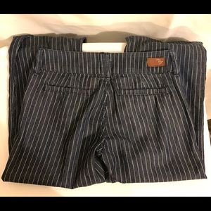 Brown Label Farrah style pants. Button up size 27